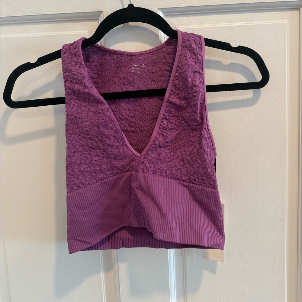 purple tank top